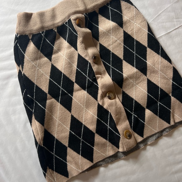 Goodnight Macaroon Argyle Patterned Set - Picture 2 of 8